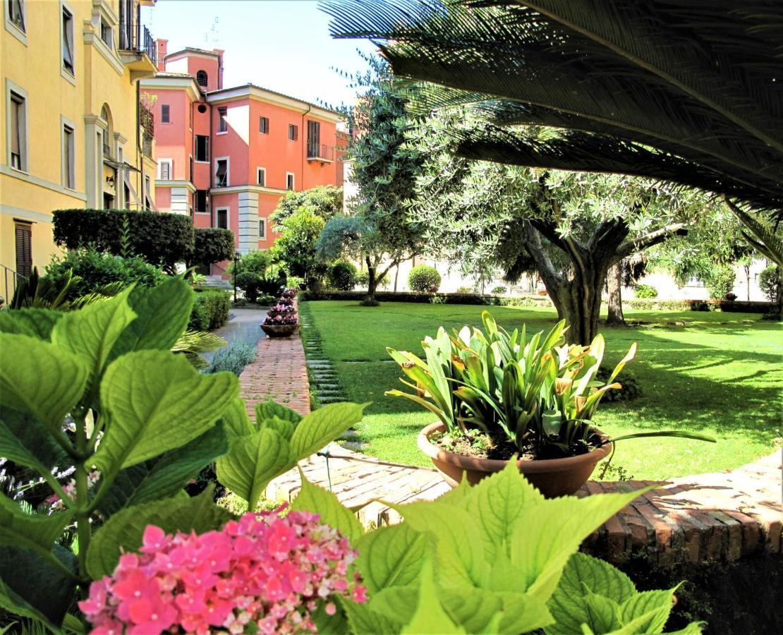 Duchi Di Castro Chic Roma Exterior foto